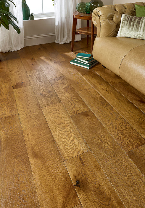 14x190mm Golden Brushed & Lacquered Oak