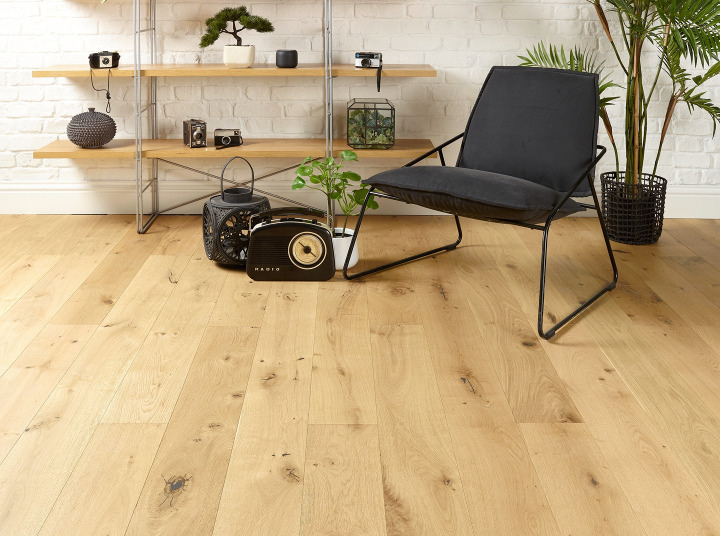 Invisible Oak Brushed Oiled Classic