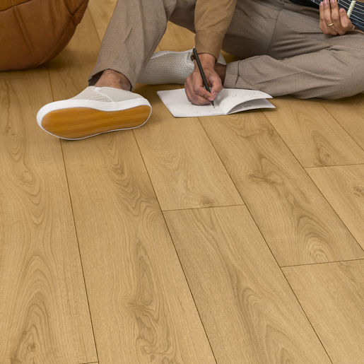 Quickstep | Classic Sandy Oak