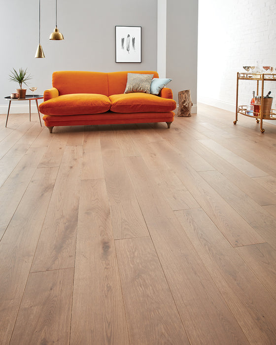 Woodpecker | Chepstow Planed Grey Oak