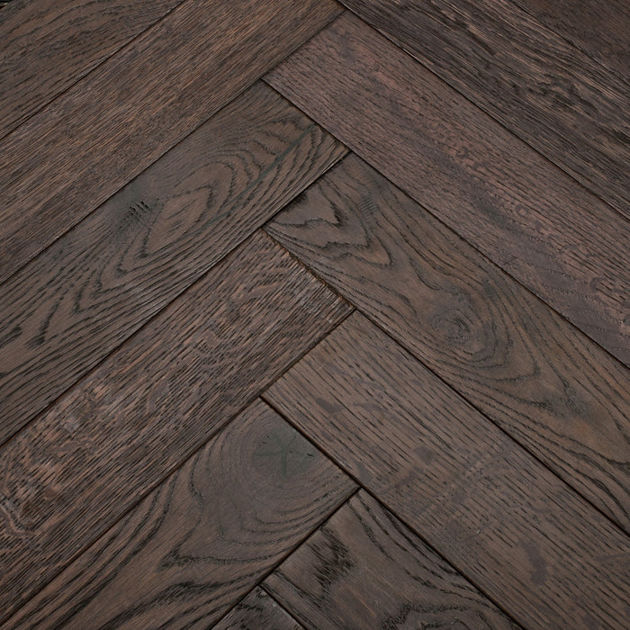 Woodpecker | Dartmouth Passage Oak Herringbone 90mm