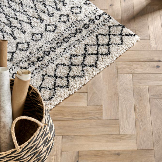 Woodpecker | Goodrich Feather Oak Herringbone