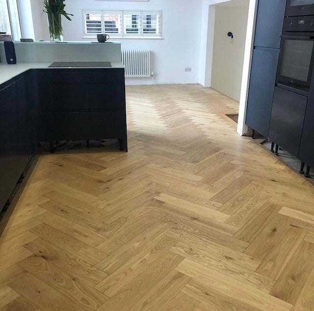 Brooks Floor | Baylham Character Oak Herringbone