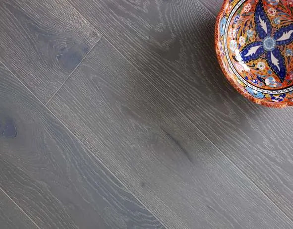 Brooks Floor | Benton Select Oak Herringbone