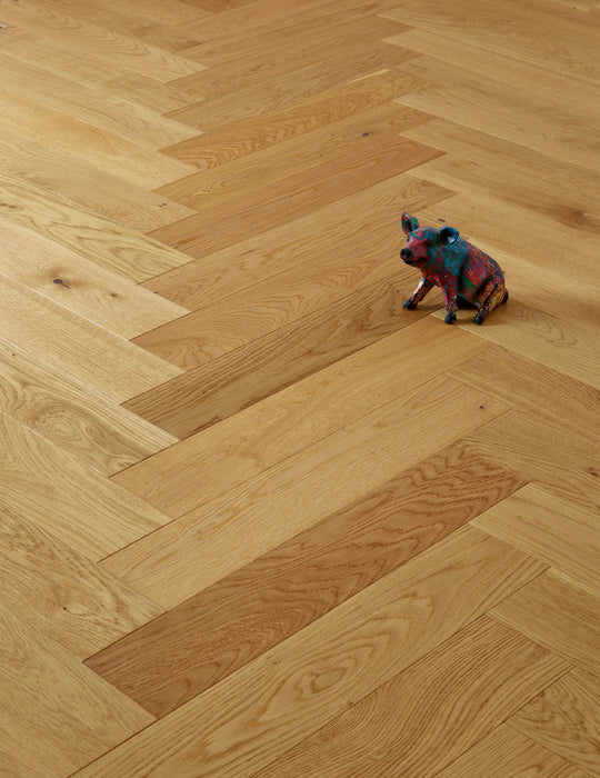 Brooks Floor | Chalfield Select Oak Herringbone