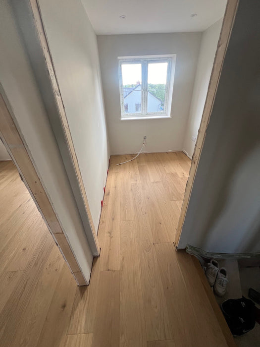 Woodpecker | Harlech Rustic Oak Oiled 190mm Light Plank