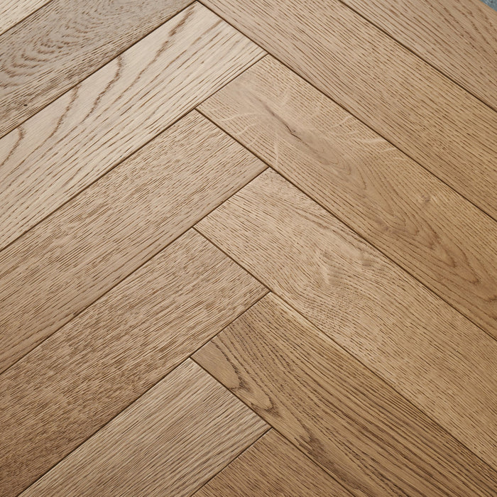 Woodpecker | Harlech Rustic Oak Brushed & Lacquered Herringbone 15/4 x 90mm