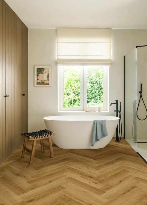Quickstep | Impressive Design 8mm Laminate Herringbone Cinnamon Oak