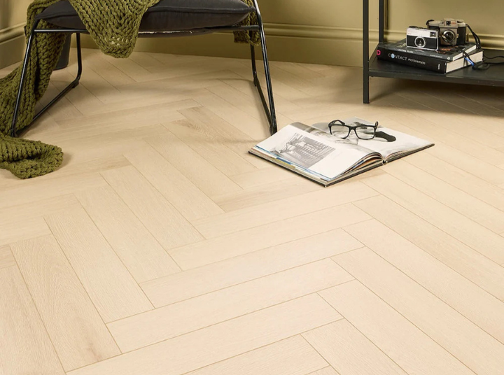 Shale Oak Kalmar 12mm Herringbone Laminate