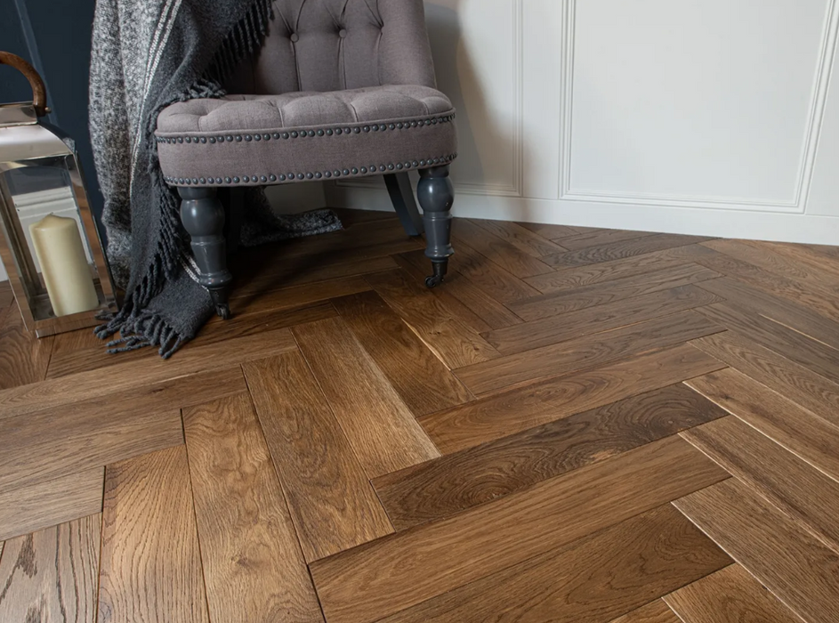 Smoked Brushed & Lacquered Engineered Oak Herringbone