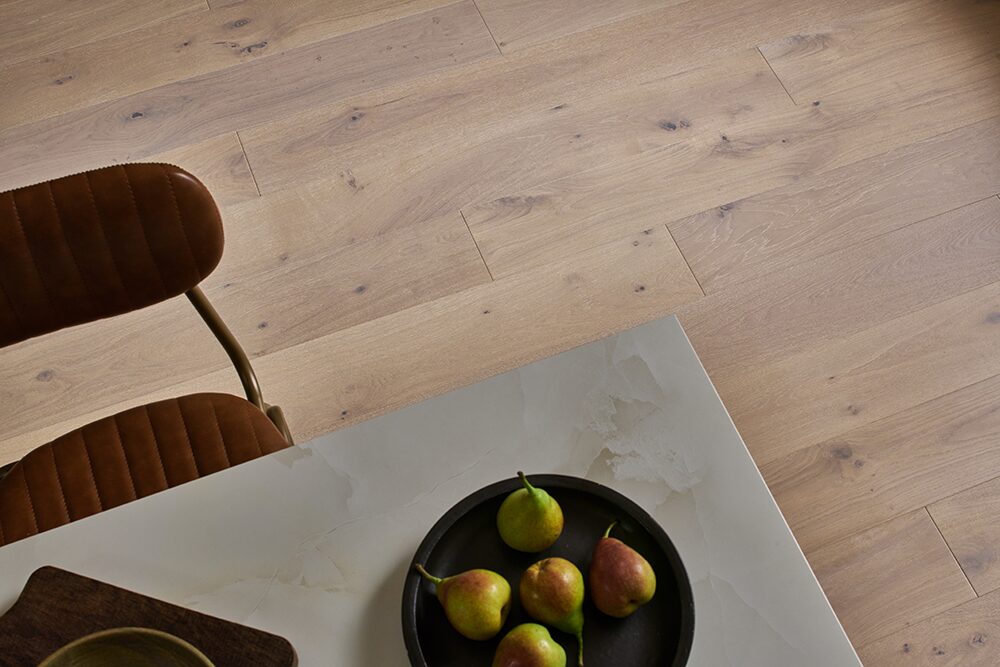 Woodpecker | Stonehaven Strait Oak 190mm