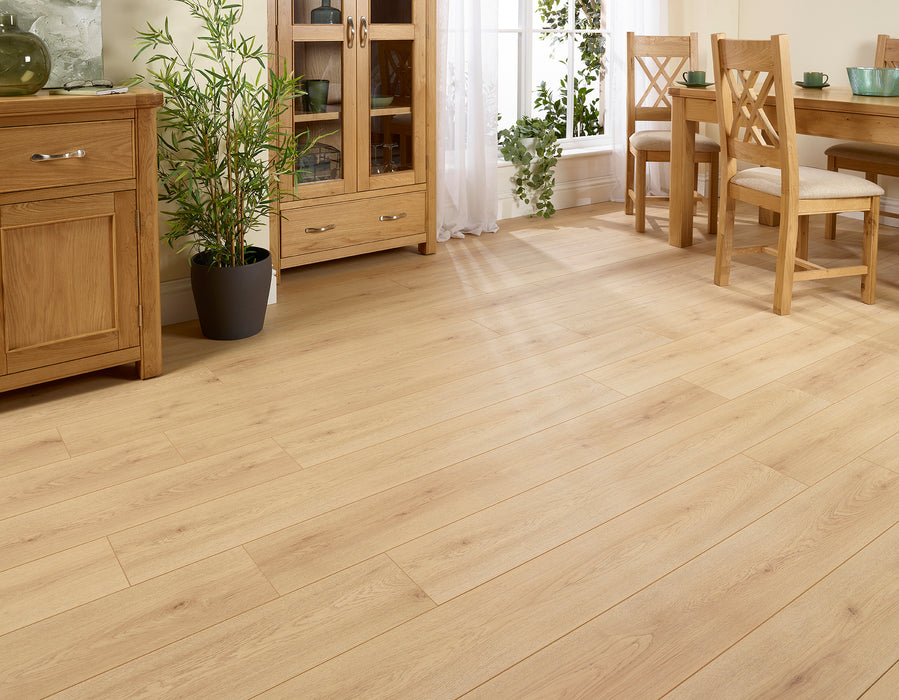Premium 12mm Aqua Protect Laminate Toledo Oak