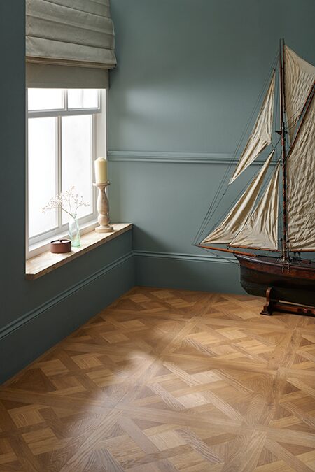 Woodpecker | Warwick Hazelnut Oak Design Panel