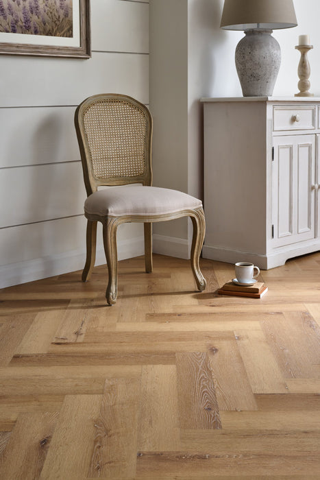 Woodpecker | Weymouth Malted Oak Herringbone