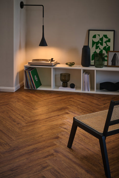 Woodpecker | Weymouth Vine Oak Herringbone