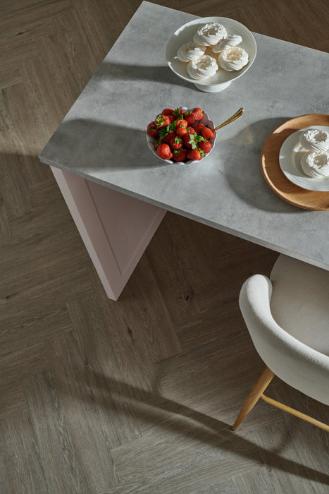 Woodpecker | Weymouth Shorewood Oak Herringbone