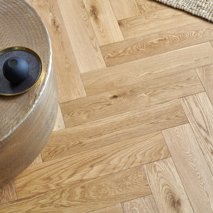 Woodpecker | Highclere Natural Oak Large Herringbone