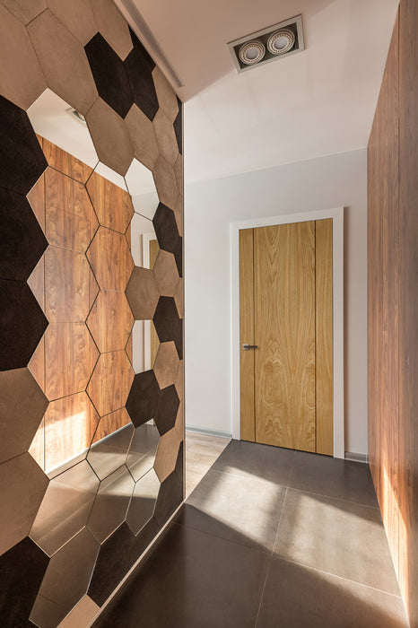 Mendes | Vision Walnut Inlay Internal Oak Door