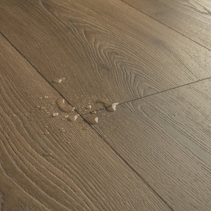 Quickstep | Classic Warm Brown Oak