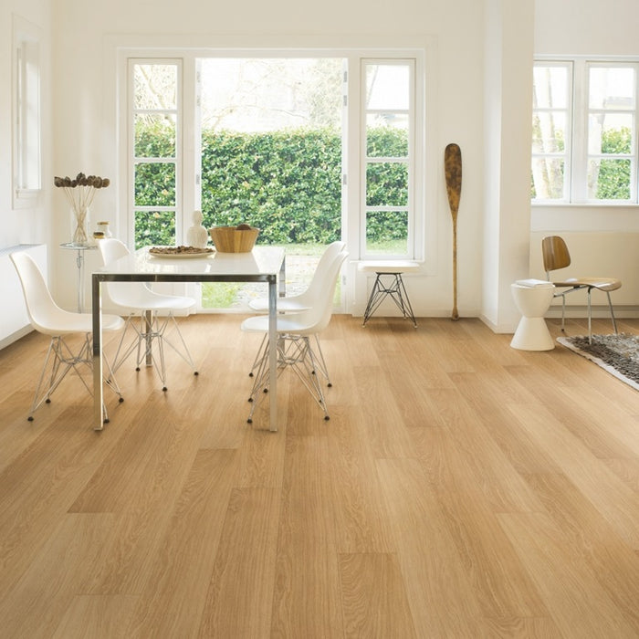 Quickstep | Impressive Natural Varnished Oak