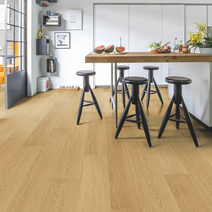 Quickstep | Impressive Natural Varnished Oak