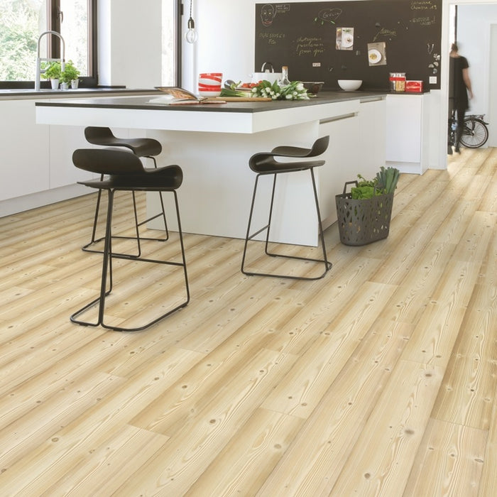 Quickstep | Impressive Natural Pine