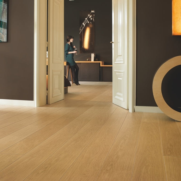 Quickstep | Largo Natural Varnished Oak