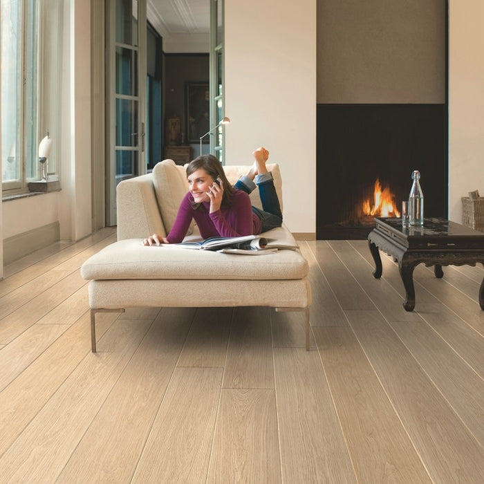 Quickstep | Largo White Varnished Oak