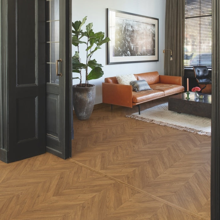 Quickstep | Impressive Patterns Chevron Oak Brown