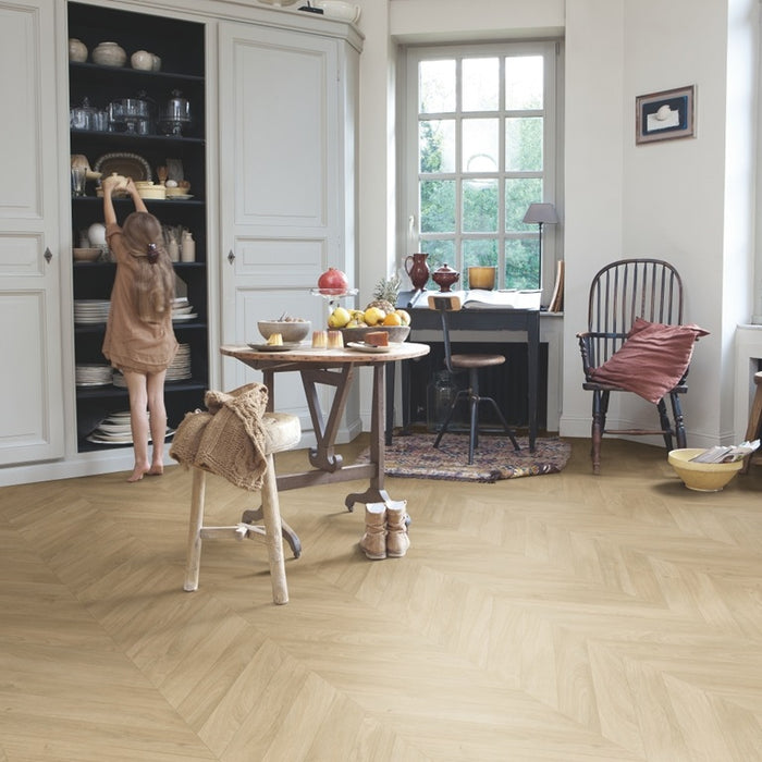 Quickstep | Impressive Patterns Chevron Oak Medium