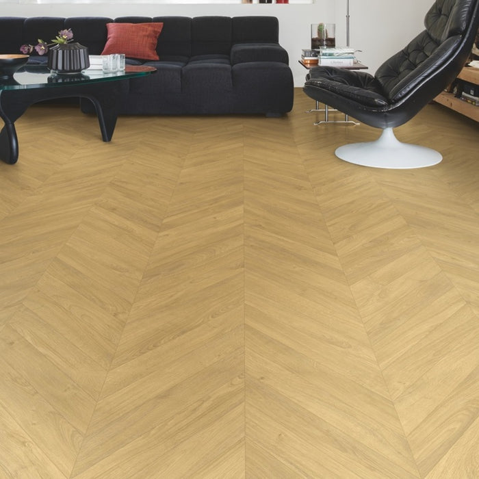 Quickstep | Impressive Patterns Chevron Oak Natural